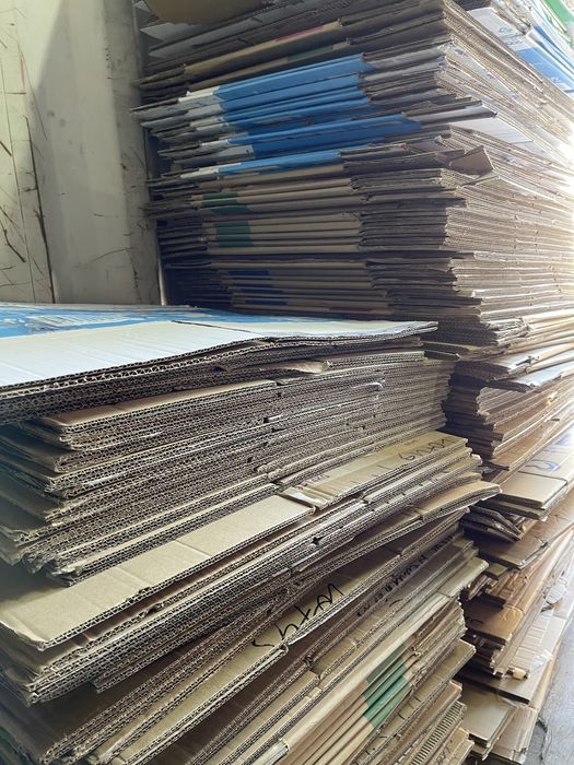 Картонные коробки целые разобраны