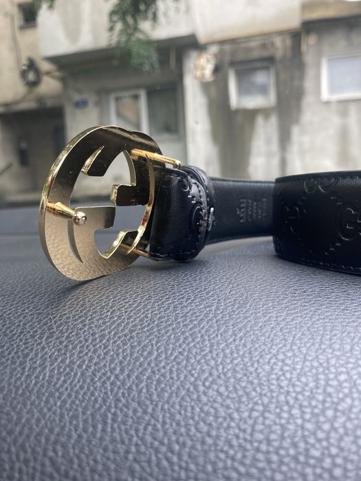 Vând curea GUCCI