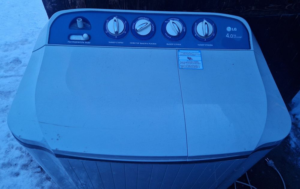 Продам стиральную машинку