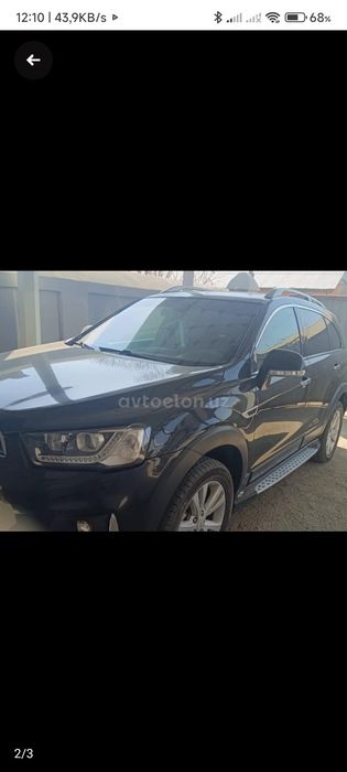 Captiva qora zoʻr moshina