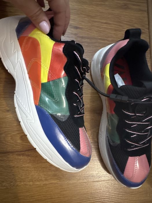 Многоцветни маратонки, zara & stradivarius