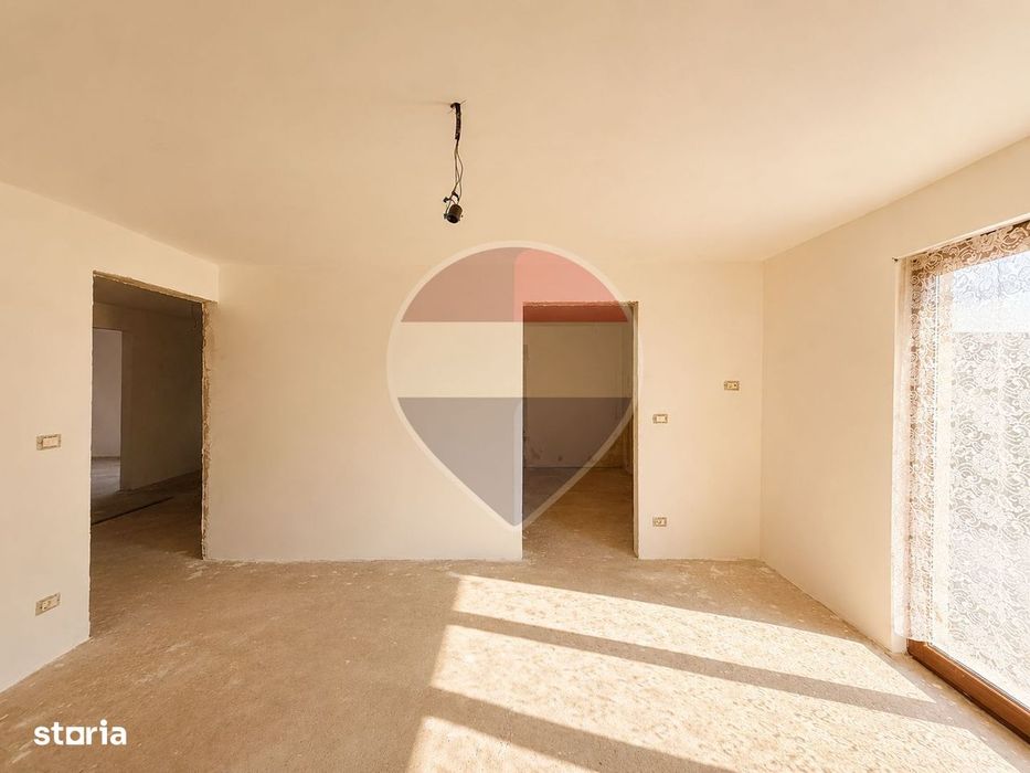 Casa cu 6 camere de vânzare în Negri jud. Bacau / posibilitate duplex