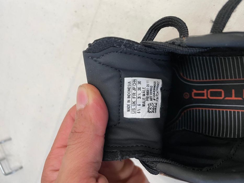 Бутсы Adidas Predator Absolado TRX FG