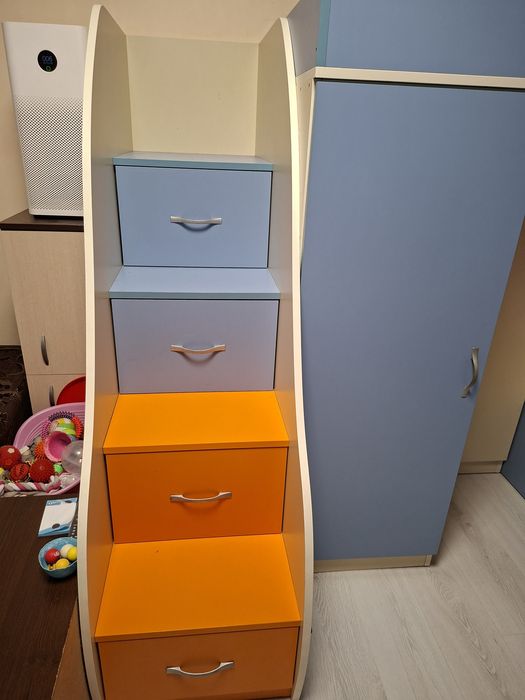 Двуетажно детско легло