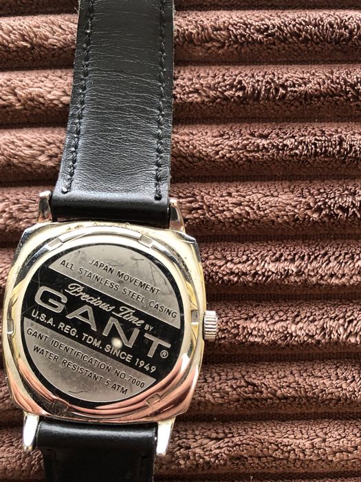 Часовник GANT