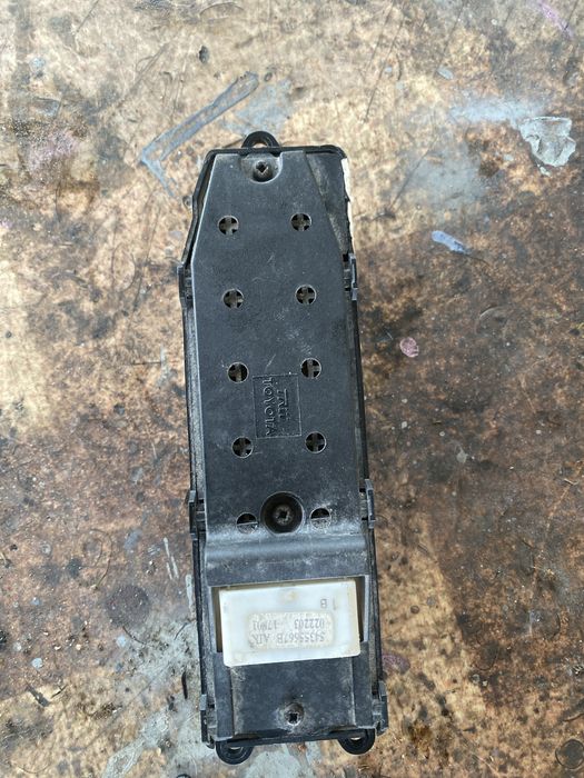 Копчета за ел стъкла на тойота корола