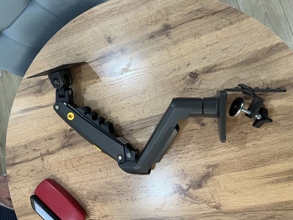 Кронштейн для монитора (подставка) NB