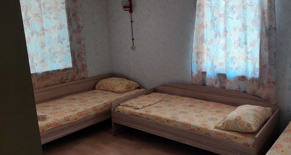 В бунгало с веранда на 200м от плажа на Ахтопол