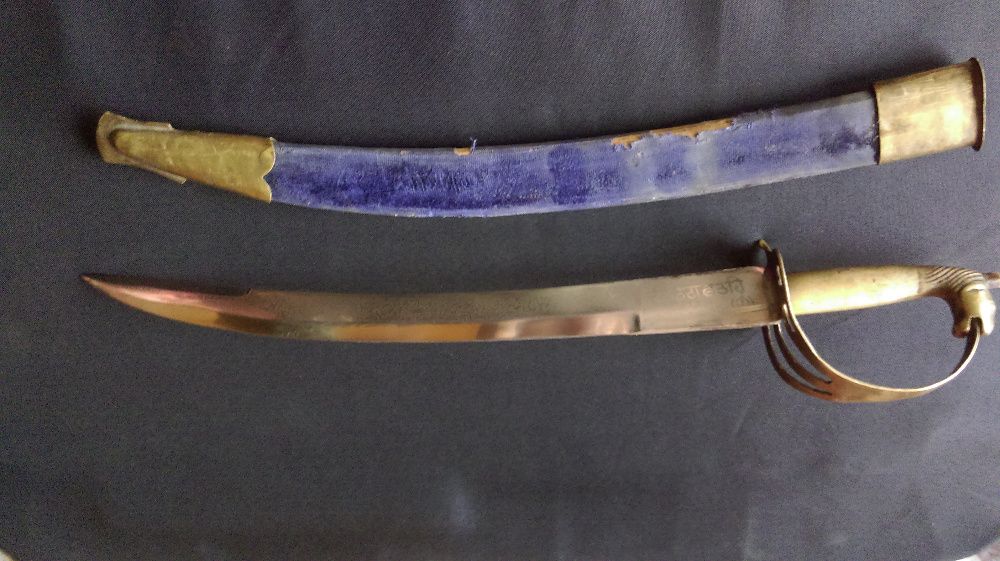 Къса бойна сабя , нож ! Колониална Британска Индия