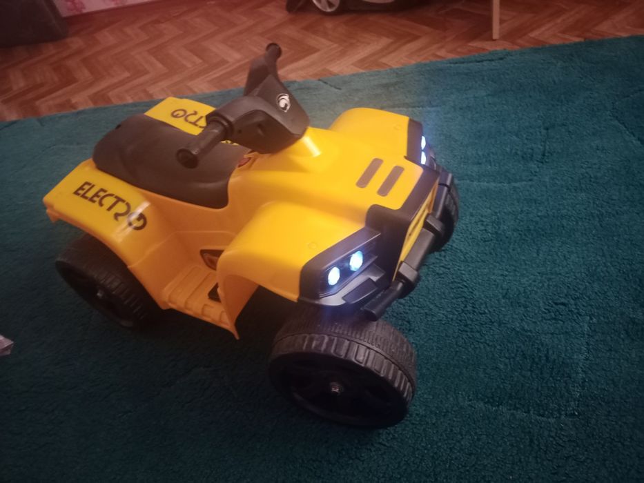 Продам детский квадроцикл