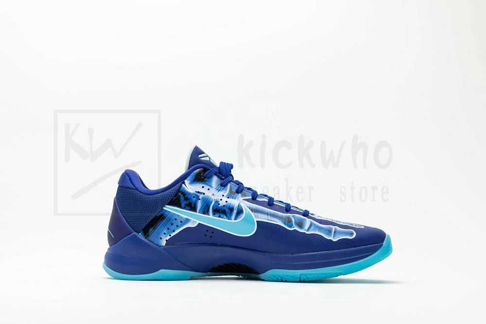 Оригинални баскетболни обувки - Zoom Kobe 5 Protro