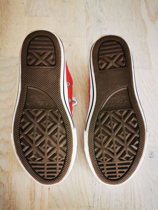 Tenesi Converse All Star rosii pentru copii - marimea 31