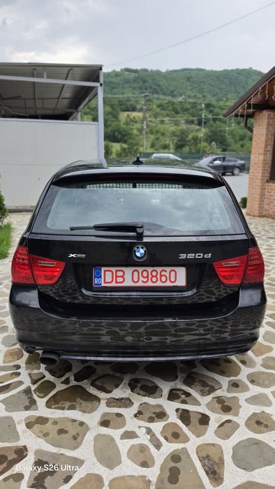BMW 3 Series 2011 — imagine 4