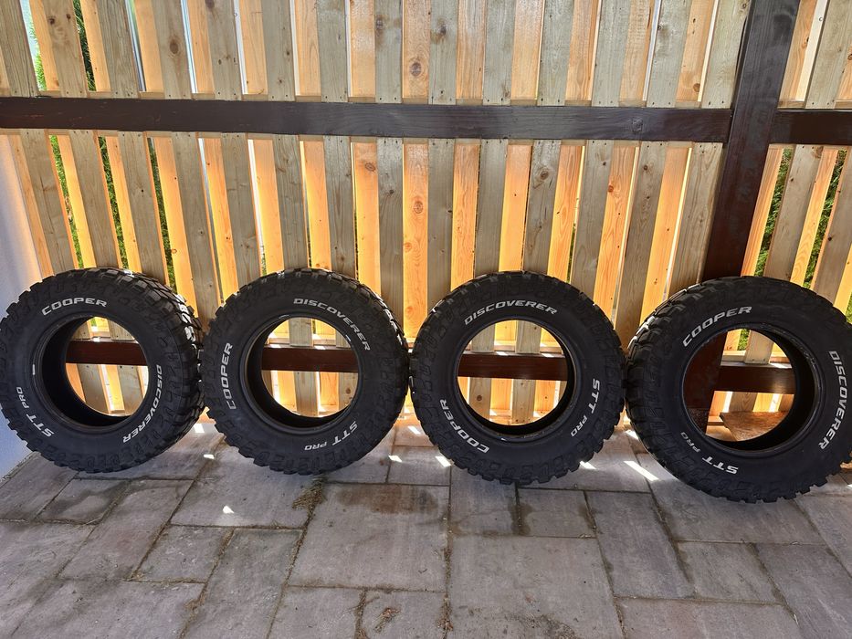 Vand cauciucuri off road  noi 265/70/R17