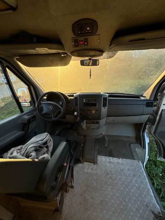 Mercedes Benz Sprinter