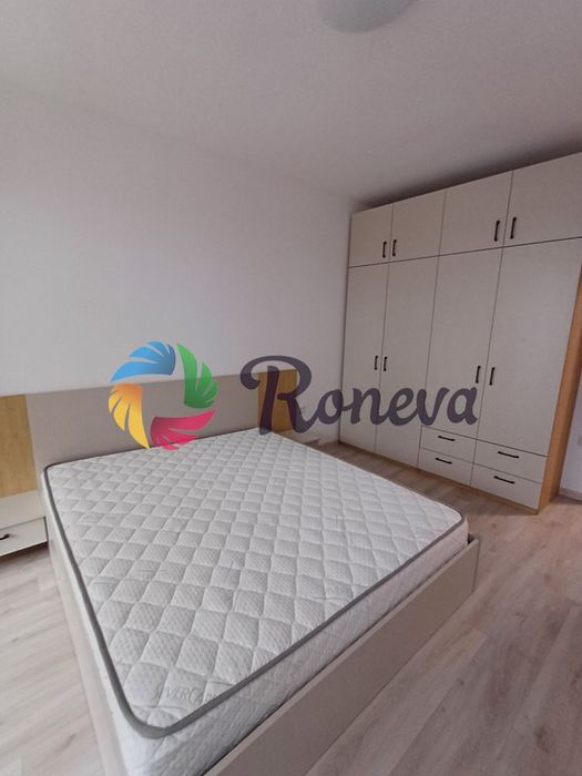 Дава се под наем Двустаен апартамент в Варна, Център - 75 кв.м за 614 € - Снимка #2