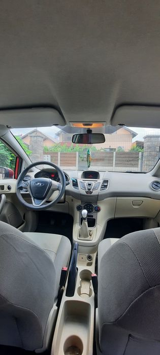 Vând Ford Fiesta 1,4 tdci