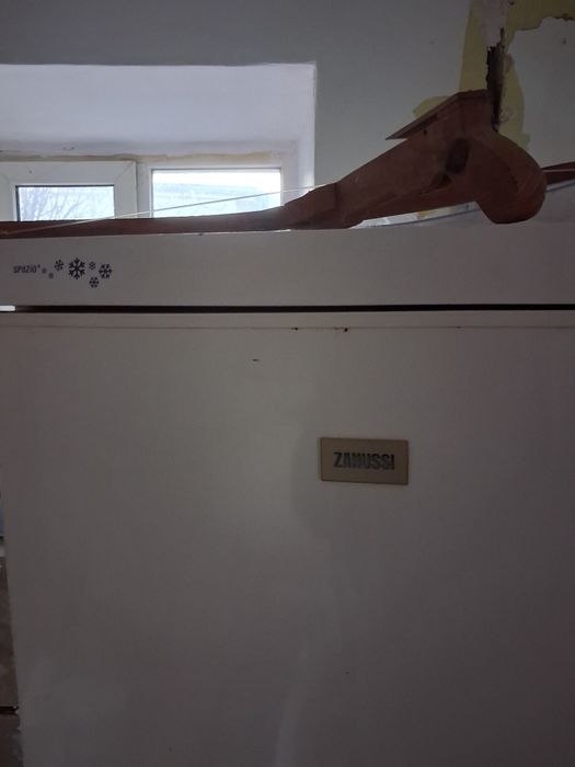 Frigider aprope nou + aragaz + cuptor