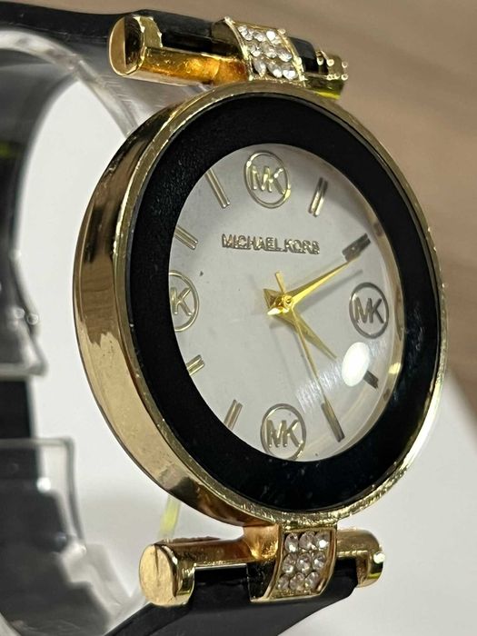 Michael Kors Дамски Часовник
