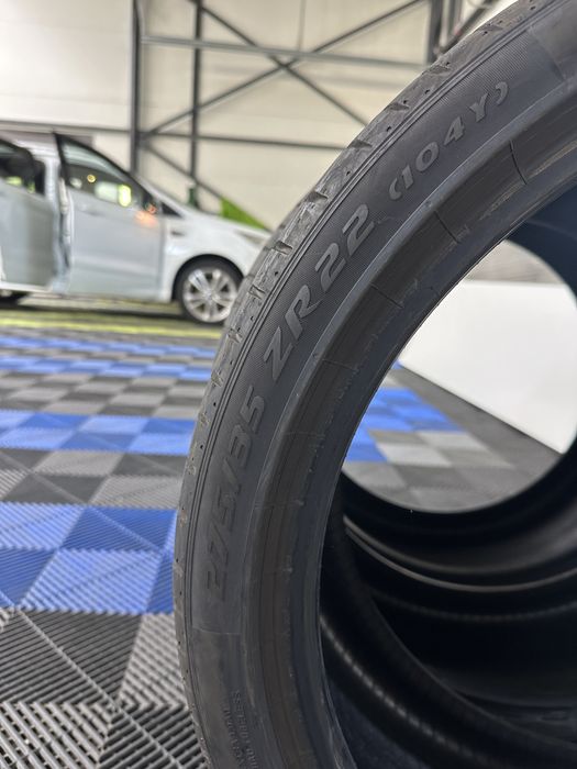Anvelope pirelli (bentley)