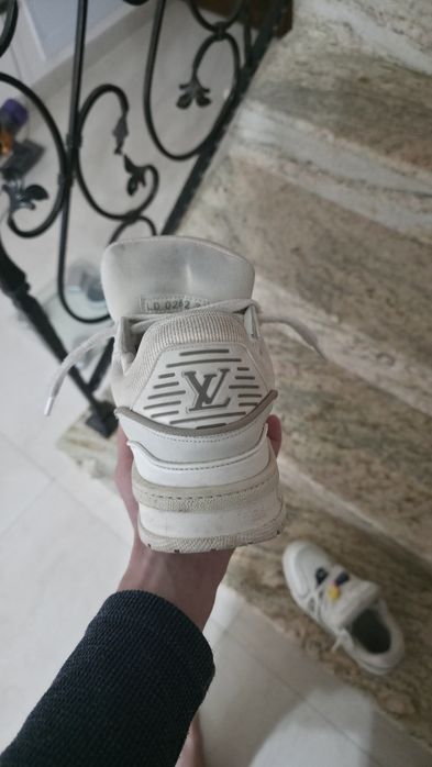 Louis vuitton trainer max