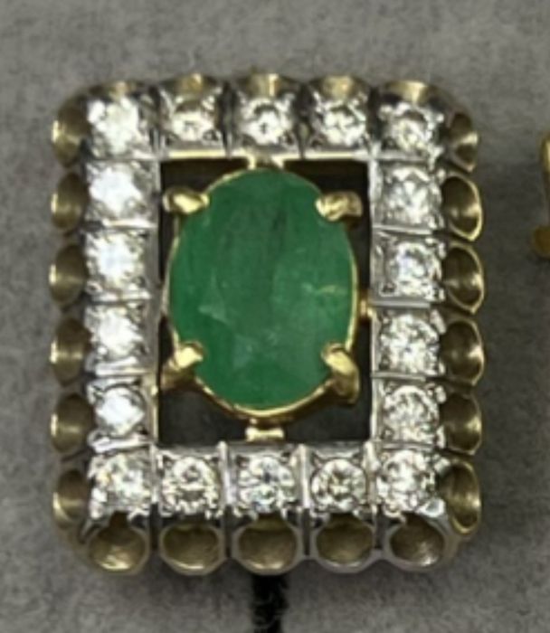 Золотые серьги с бриллиантами