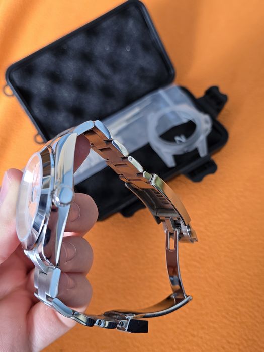 Seiko Mod “Who Cares I’m Already Late” + cutie cadou !