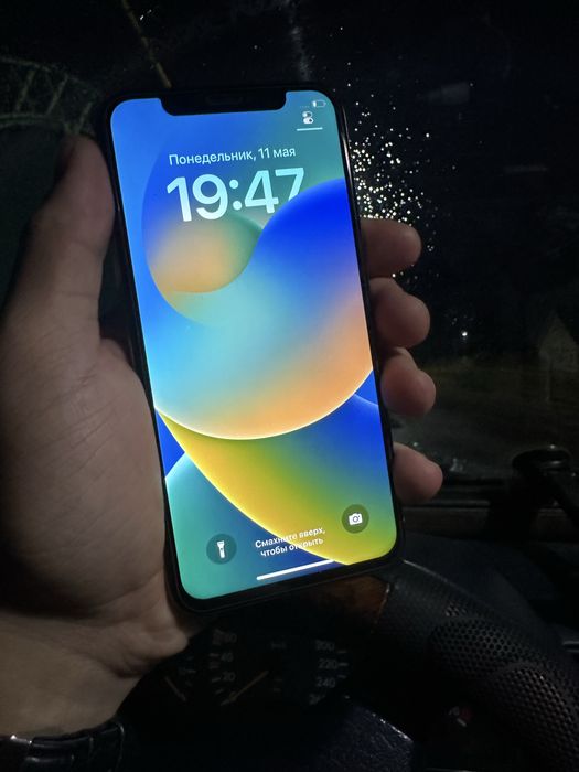 Продам iPhone х 256 ГБ