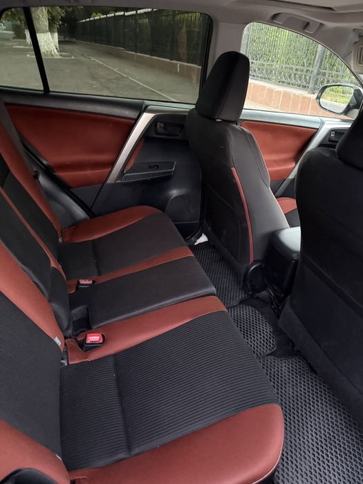 toyota rav 4 sotiladi