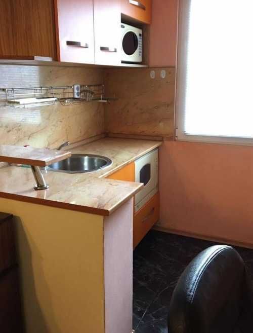 Дава се под наем Двустаен апартамент в Пловдив, Южен - 60 кв.м за 255 € - Снимка #1