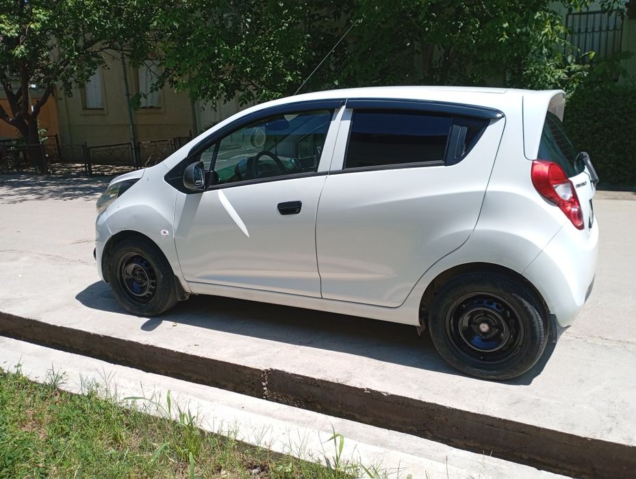 Spark Chevrolet 1.25