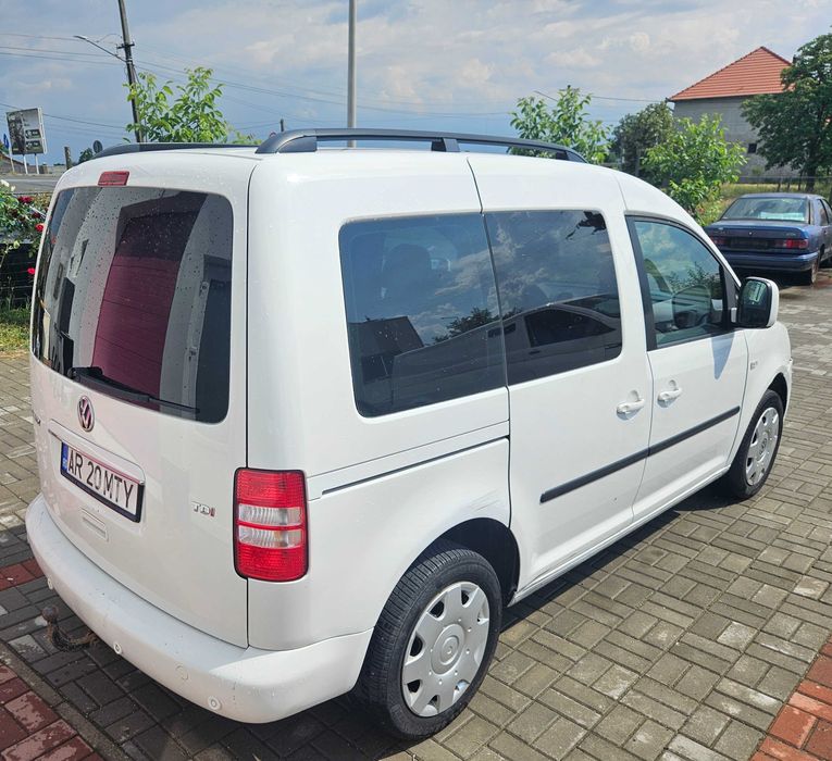 VOLKSWAGEN Caddy 2011 — imagine 2