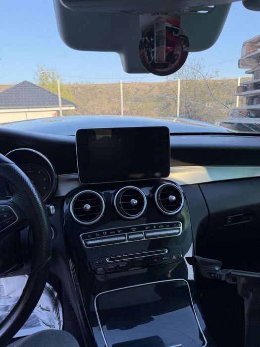 Mercedess C class w205 avariat