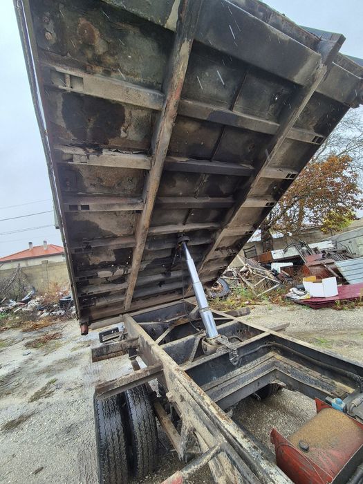 Самосвал Форд транзит