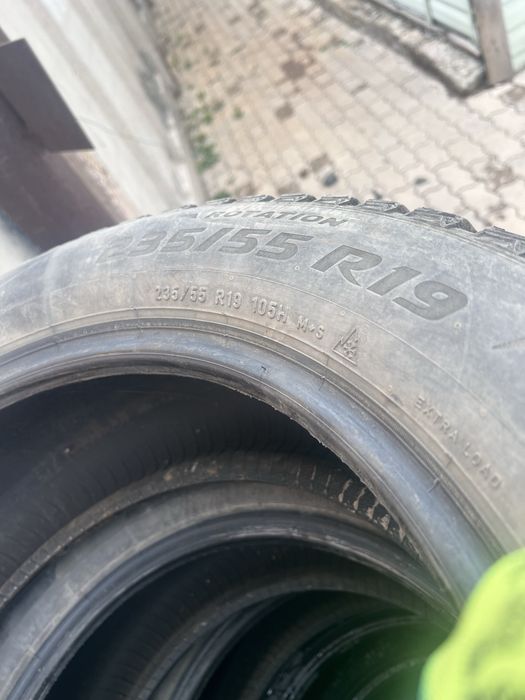 Шины PIRELLI 235/55/19 2 шт