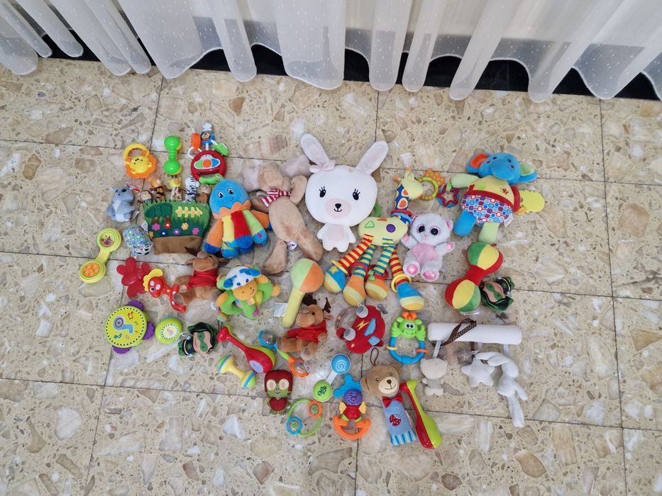 Set jucarii bebelusi