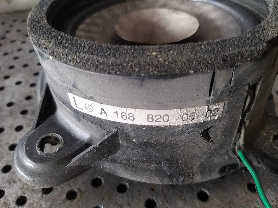 Boxa audio stanga spate mercedes a class w168 a168 8200502