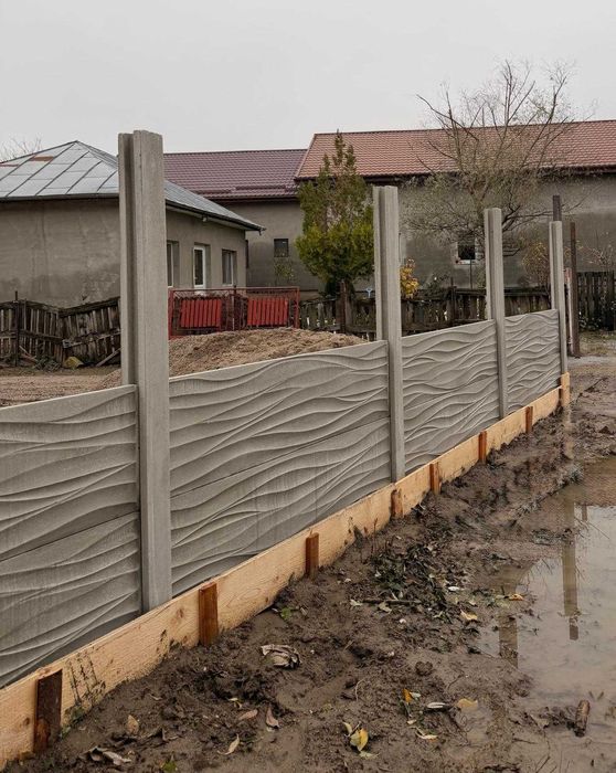 Placi de gard beton/stalpi