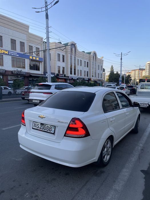 Nexia 3 avtamat ideal xolatda