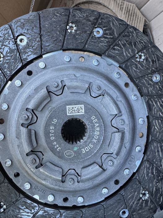 Алфа ромео 159  Съединител комплект