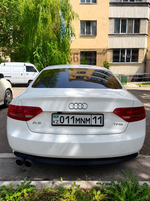 Audi A5 Coupe 2011г