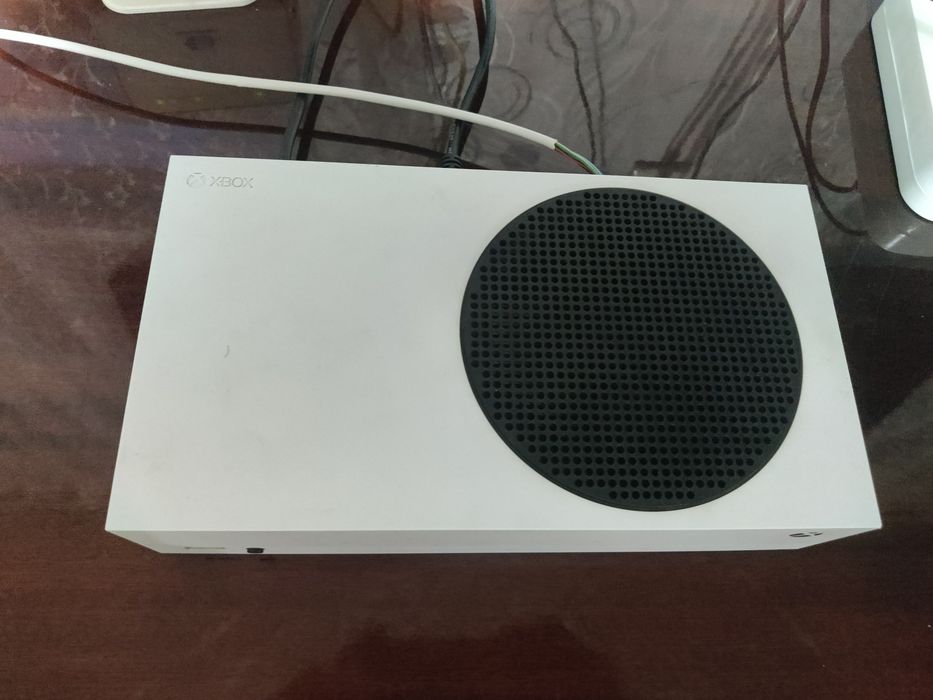 Xbox series s 512 гигабайт