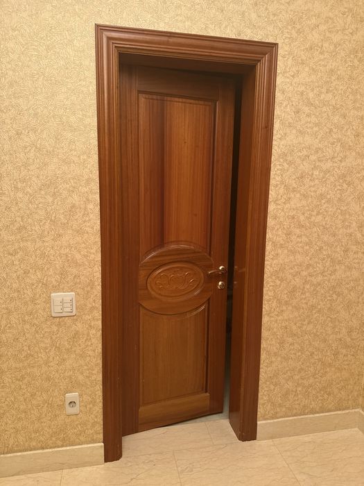 Продам двери и экраны на радиаторы