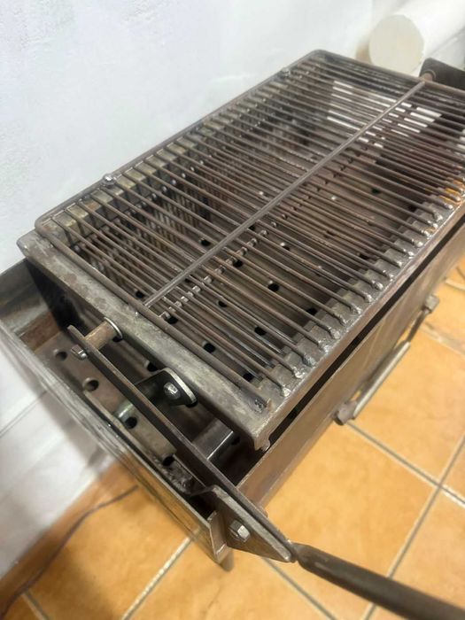 Продам мангал чемодан новый