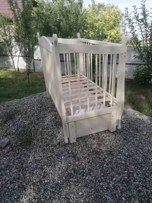 Манеж продам с матрасом