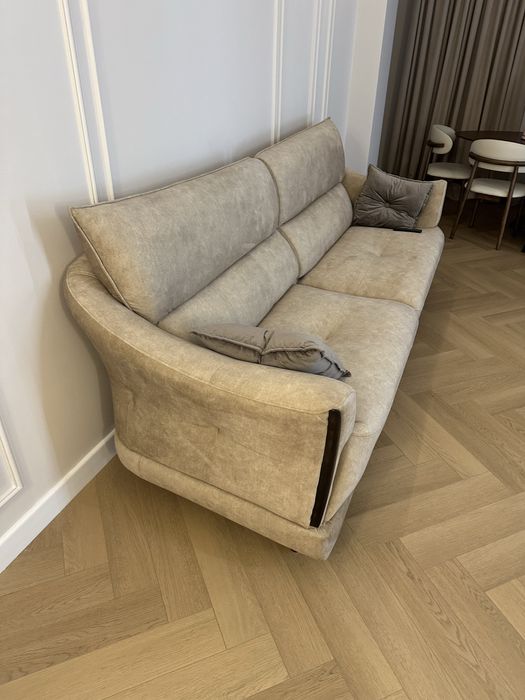 Диван для гостиной