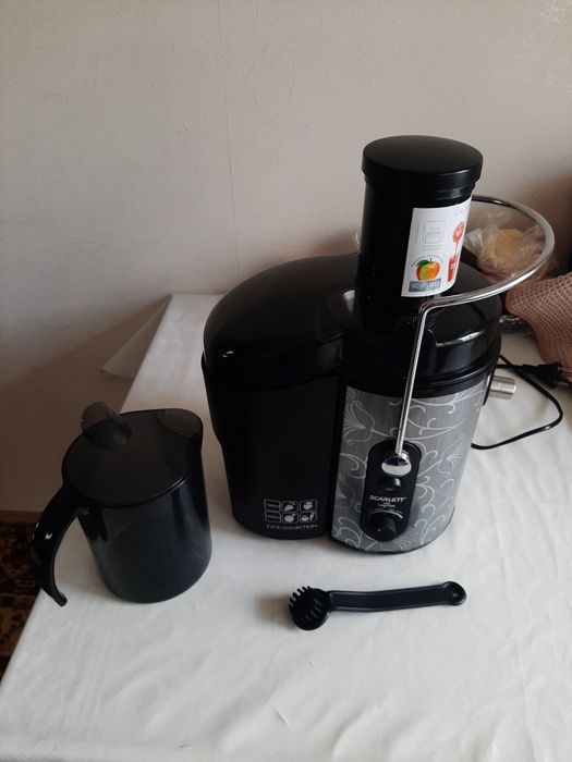 Продается соковыжималка