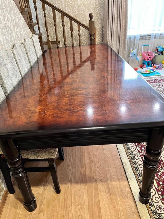 Продам раздвижной стол