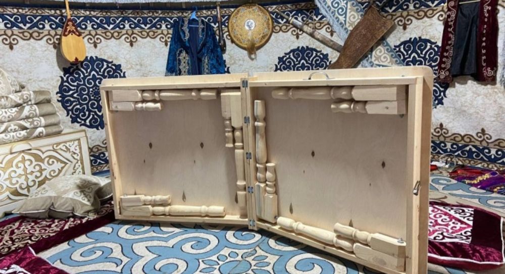 Стол трасформер 2/1 новый