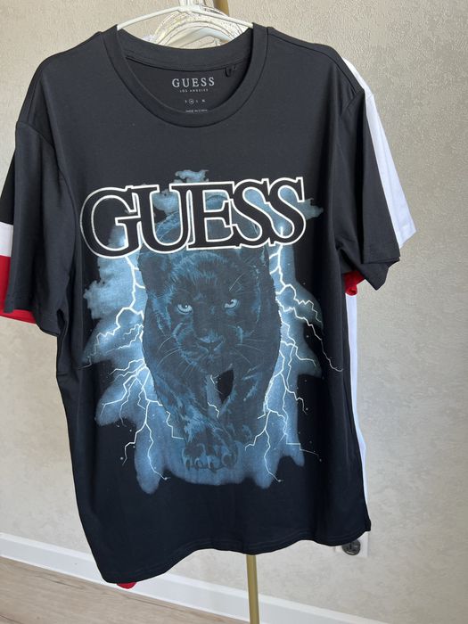 Футболки Guess, DKNY